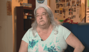 Mujer es declarada muerta por error y enfrenta caos financiero en EE. UU.