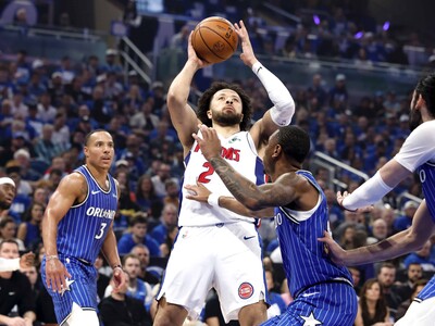 Cunningham no deja morir a Pistons y Cleveland retoma el mando