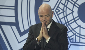 Infantino impulsa su reelección en FIFA tras apoyo de Asia y África