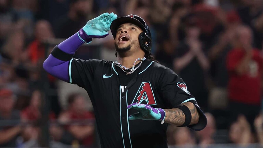 Ketel Marte jonrone&oacute; en festival de palos de los Diamondbacks en Milwaukee