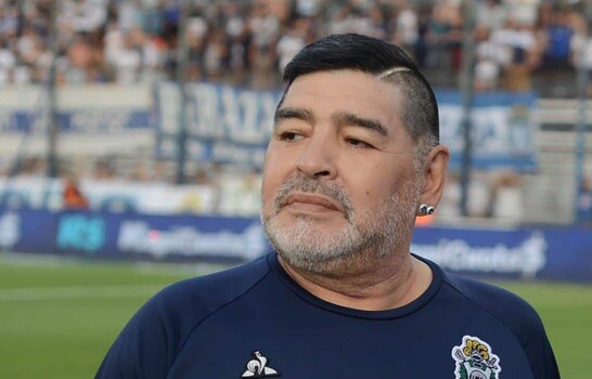 Maradona era bipolar y ten&iacute;a trastorno narcisista, dice psic&oacute;logo en juicio por su muerte