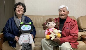 Corea del Sur recurre a muñecos con IA como asistentes y amigos de su envejecida población