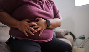 El impacto del sobrepeso en la intimidad de pareja