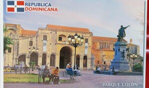 El mercado de sellos postales en decadencia tras baja demanda y aumento de precios
