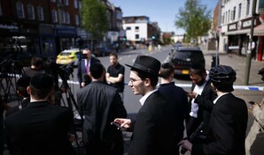El agresor de dos jud&iacute;os en Londres permanece retenido tras comparecer ante tribunal