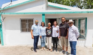 Carolina Mej&iacute;a desarrolla agenda pol&iacute;tica en Monse&ntilde;or Nouel con dirigentes del PRM