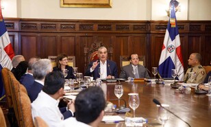 El Gobierno anuncia medidas para reducir gastos por RD$40,000 MM para enfrentar crisis
