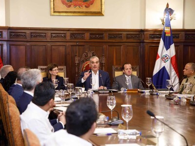 Gasto público en RD: medidas para ahorrar 40,000 millones de pesos