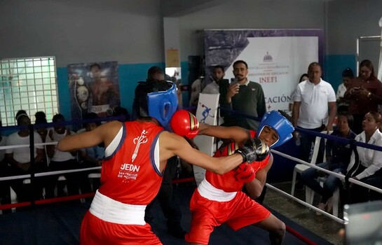 Inefi y Miderec rescatan club de boxeo y Cultural Samuel Santana en Capotillo