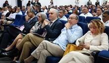 Ministro de Educaci&oacute;n se re&uacute;ne con directores distritales para preparar el a&ntilde;o escolar 2026-2027