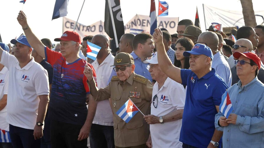 Cuba defiende la patria el 1 de mayo en medio de tensiones con EE. UU.