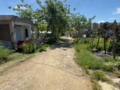 Niña de 10 años es atacada con casco de botella por adolescente