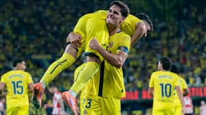 El Villarreal golea 5-1 al Levante y se asegura plaza de Champions