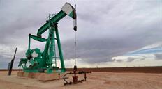 El petr&oacute;leo de Texas sube un 2.95 % tras las nuevas amenazas de Trump a Ir&aacute;n