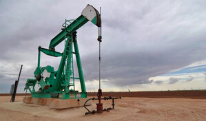 El petr&oacute;leo de Texas baja un 1.36 % ante posible di&aacute;logo de paz entre EE. UU. e Ir&aacute;n