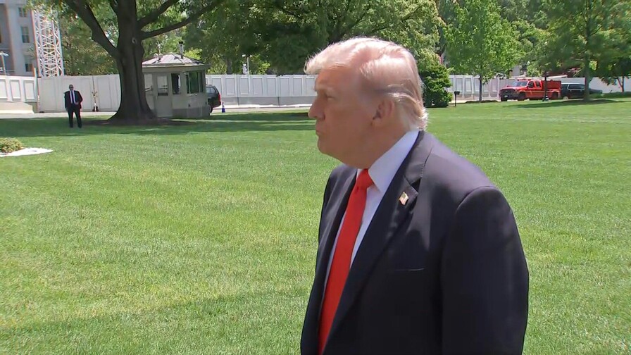 Aprobaci&oacute;n de Trump disminuye entre cat&oacute;licos y evang&eacute;licos en encuesta