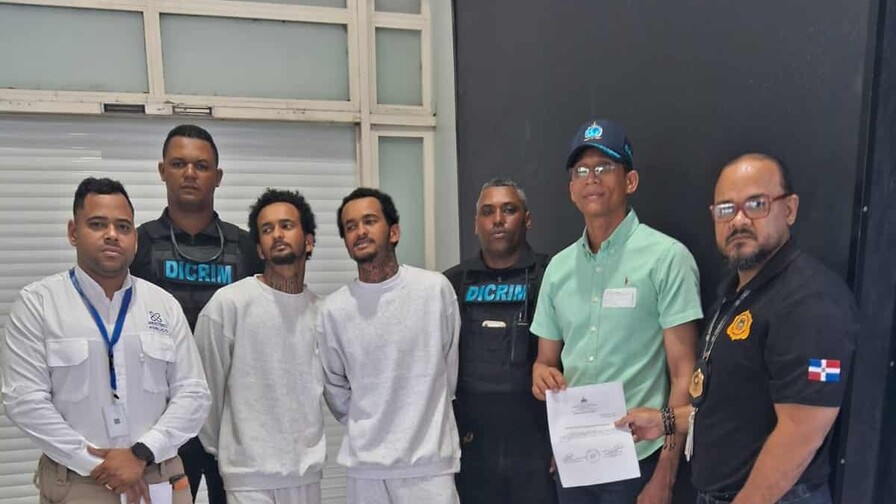 Deportan desde Puerto Rico a el Mello Loco y el Mello Sangriento por asalto a joyer&iacute;a