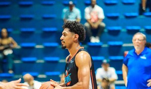 Romeao Ferguson logra triple doble en el triunfo de los Titanes