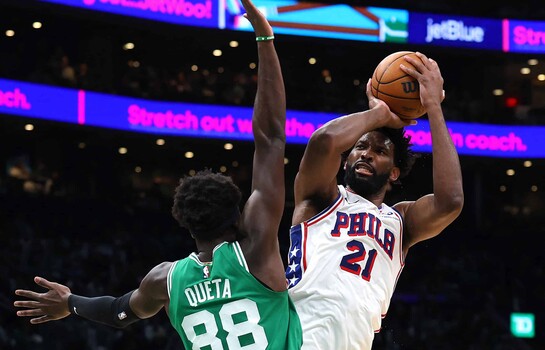 Embiid y sus Sixers completan remontada ante Celtics en el juego decisivo