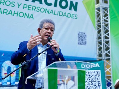 Leonel afirma que el gobierno del PRM lleva al país en reversa