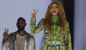 Shakira se emociona tras su multitudinario concierto en R&iacute;o: "2.5 millones de almas son mi familia"