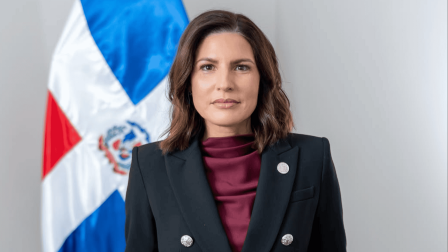 Embajadora de RD en EE. UU. impulsa agenda diplom&aacute;tica y cultural en Washington