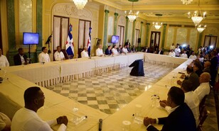 El Gobierno aumenta en RD$800 millones el subsidio a los combustibles de los transportistas