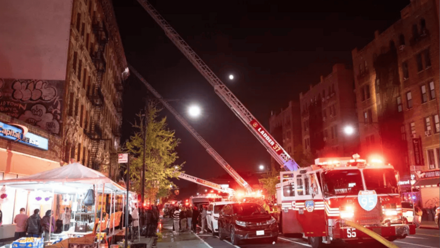 Incendio en Nueva York deja tres muertos la madrugada de este lunes