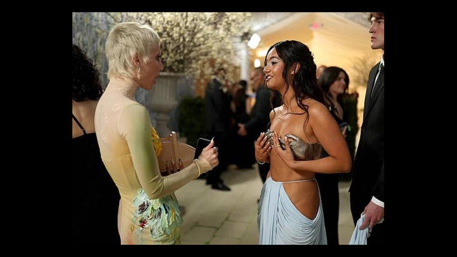 La Met Gala 2026 se inicia con clara evidencia de su tema Arte del Vestuario