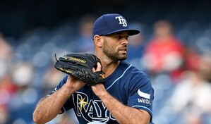 Junior Caminero anota una en el triunfo de los Rays 5-1 sobre los Azulejos