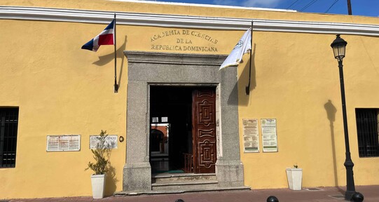 Comisi&oacute;n de la Academia de Ciencias respalda paralizaci&oacute;n de miner&iacute;a en San Juan