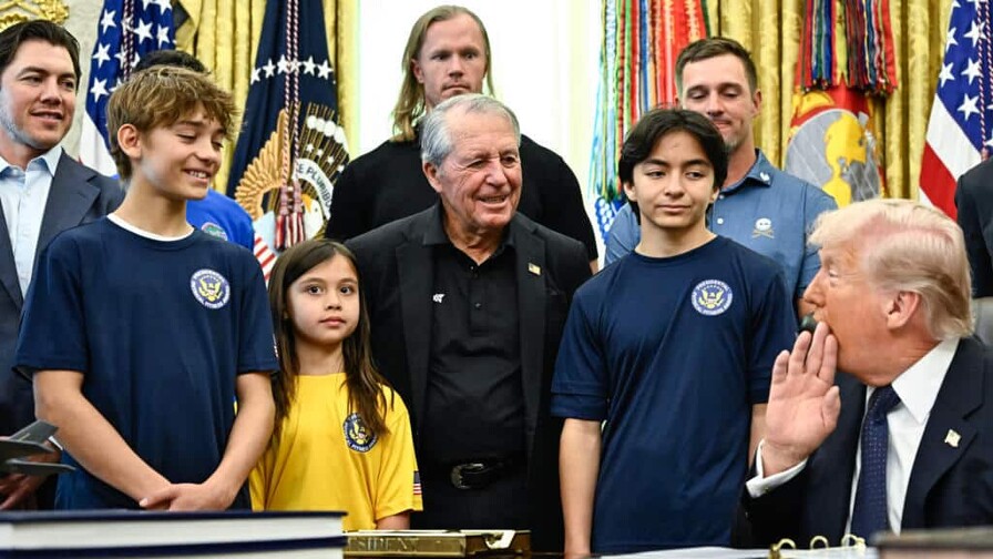 Trump dice ante un grupo de ni&ntilde;os que ejercita un minuto al d&iacute;a