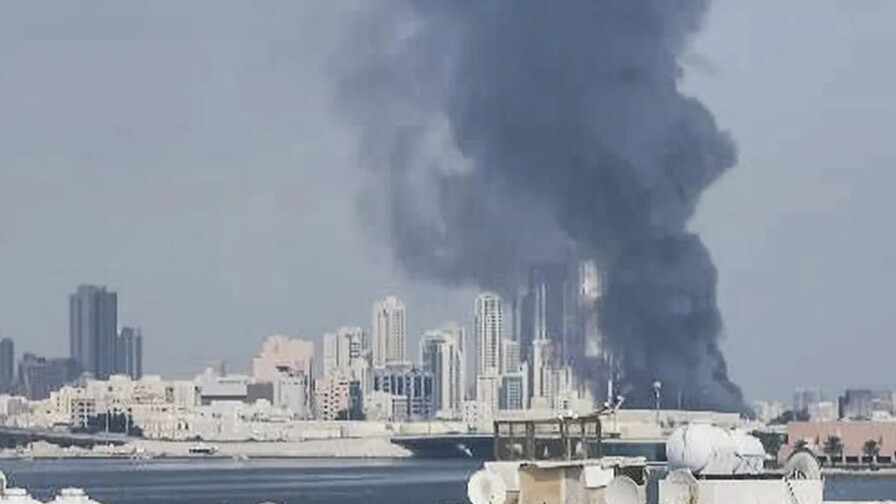 Emiratos dice estar interceptando por segundo d&iacute;a consecutivo ataques lanzados desde Ir&aacute;n