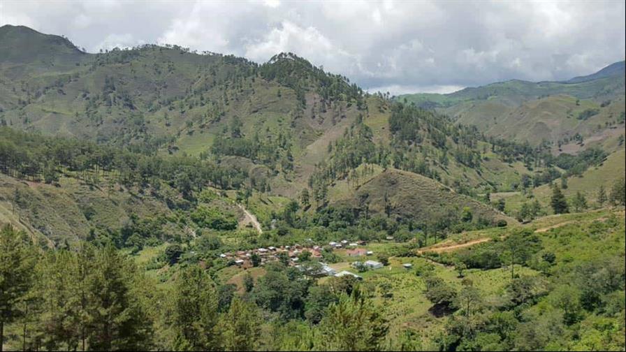Abinader se amparó en ley de Medio Ambiente para detener proyecto minero Romero en San Juan Abinader se amparó en ley de Medio Ambiente para detener proyecto minero Romero en San Juan