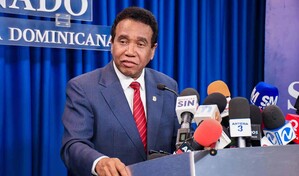 Senador F&eacute;lix Bautista respalda decisi&oacute;n de Abinader sobre mina Romero en San Juan