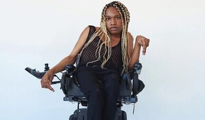 Aaron Rose Philip, modelo trans con discapacidad, hace historia en la Met Gala 2026