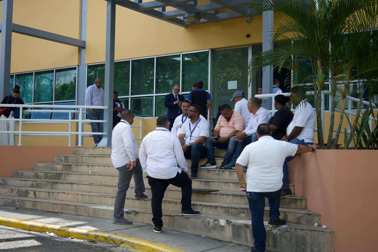 Conato de incendio en instalaciones del Ministerio de Turismo.