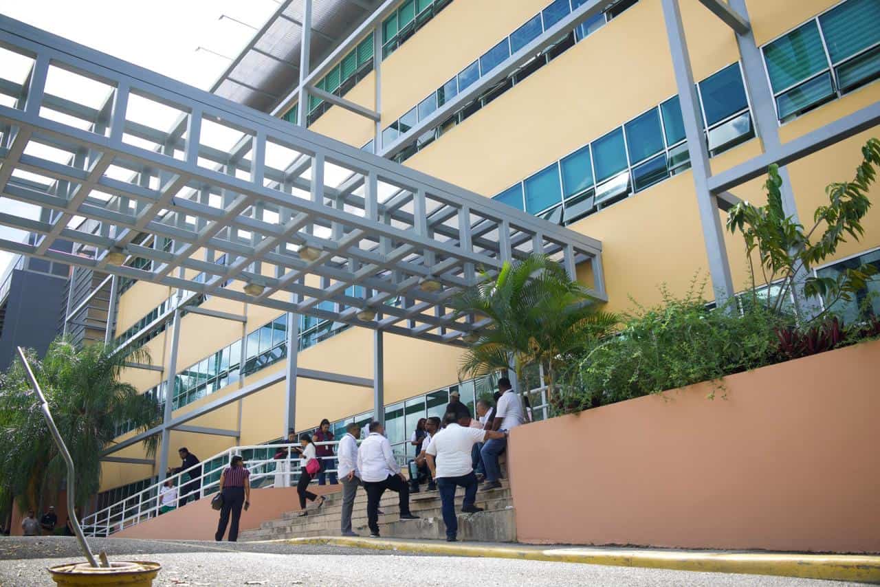 Conato de incendio en instalaciones del Ministerio de Turismo.