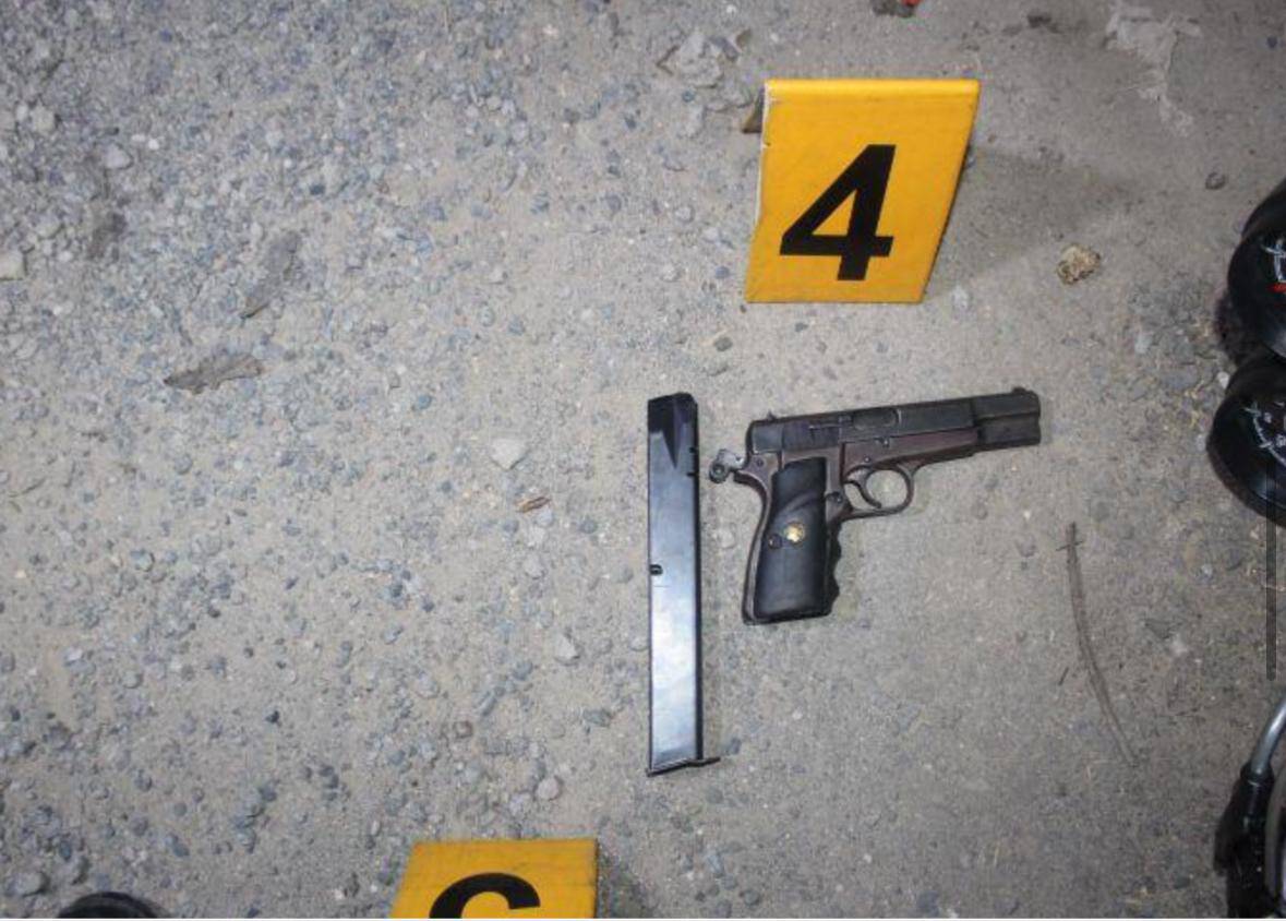 Arma ocupada en lugar donde cay&oacute; abatido&nbsp;Guillermo de la Cruz, alias "El Gacho".