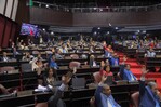 Los diputados aprueban arrestos y multas contra quienes violen estados de emergencia Los diputados aprueban arrestos y multas contra quienes violen estados de emergencia