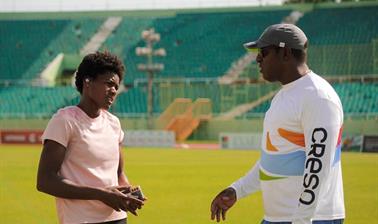 Entrenador favorece que Marileidy Paulino solo corra en 400 metros