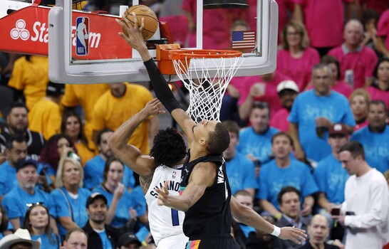 Los Timberwolves denuncian que Wembanyama coloc&oacute; tapones ilegales