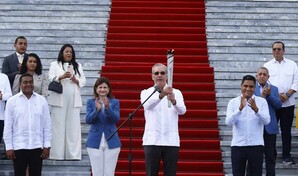 Abinader da inicio formal al recorrido nacional de la antorcha de los Centroamericanos y del Caribe