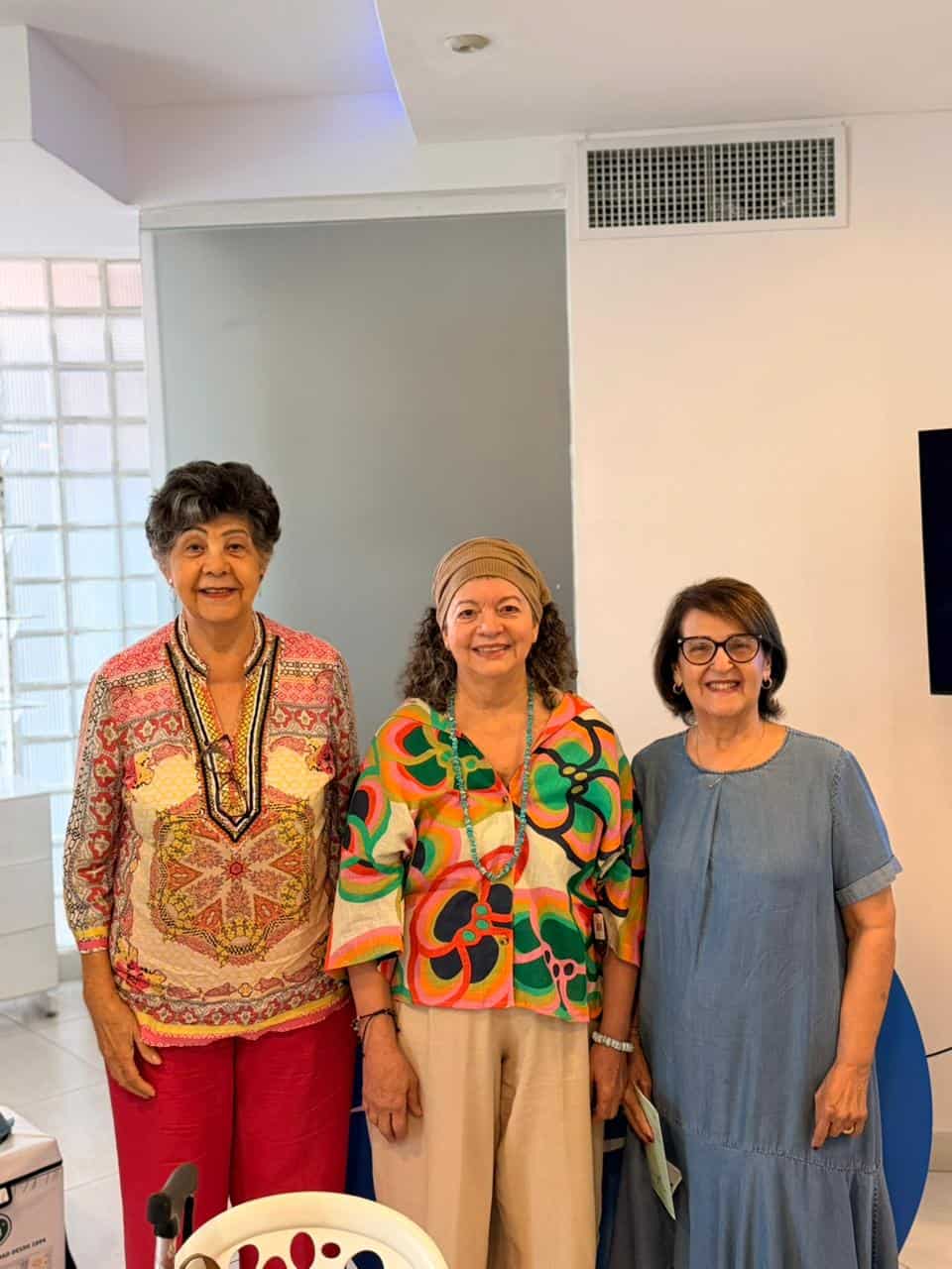 Themys Caama&ntilde;o, Mar&iacute;a Ortiz y Carmen N&uacute;&ntilde;ez.