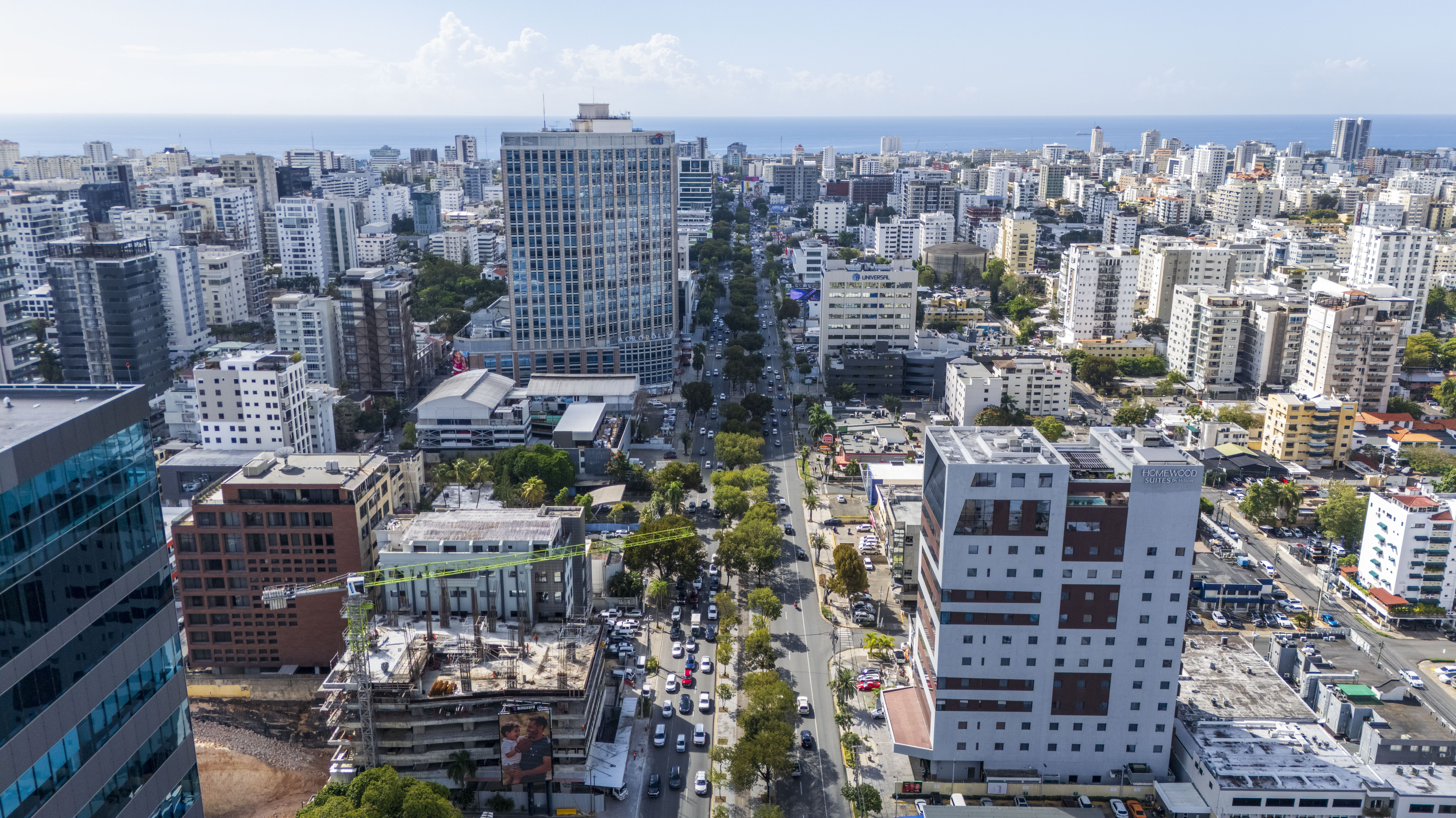 Avenida Winston Churchill, una de las mejores forestadas.