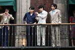 Unas 50,000 personas acuden al Z&oacute;calo de M&eacute;xico para saludar a BTS