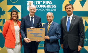 El f&uacute;tbol no se juega solo en el c&eacute;sped