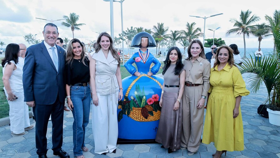 La Menina Frutas de Dominicana llega al país para exaltar la belleza del Malecón Deportivo
