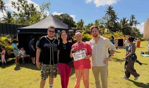 Luisito Comunica filma en Rep&uacute;blica Dominicana la pel&iacute;cula "Un gur&uacute; en el para&iacute;so"