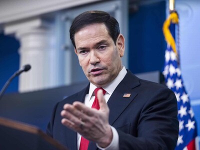 Aspirante demócrata al escaño de Marco Rubio busca el voto cubano